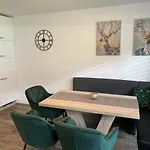 Апартаменты Neuhausliving *