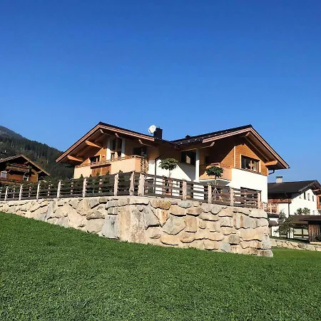 Neuhausliving *