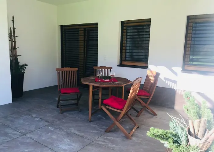 Neuhausliving Апартаменты *